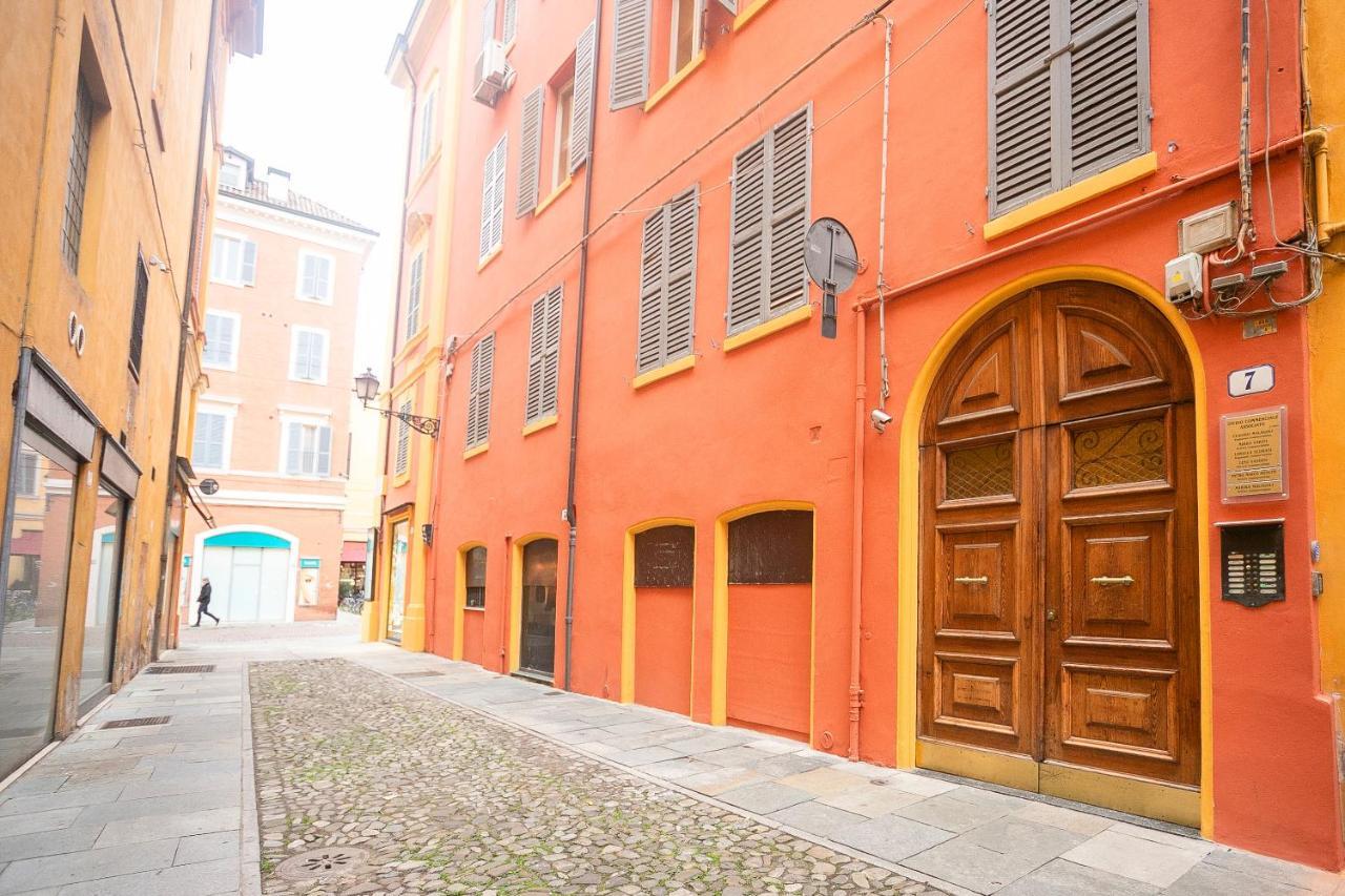 Modena Centro Junior Suite Exterior photo