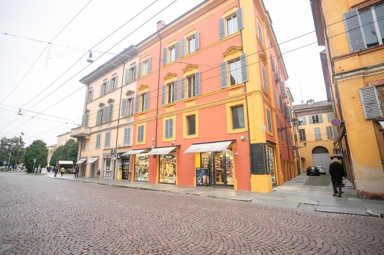 Modena Centro Junior Suite Exterior photo